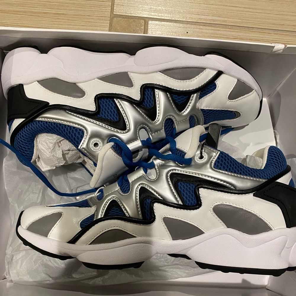 🆕 SANDRO Sneakers - Picture 4 of 7